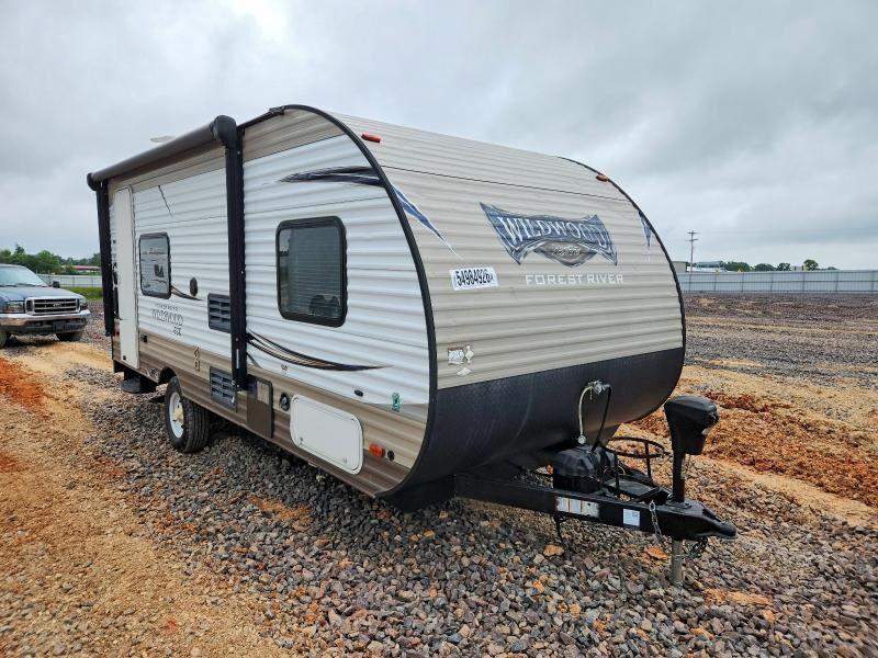 2018 FOREST RIVER Wildwood Toy Hauler