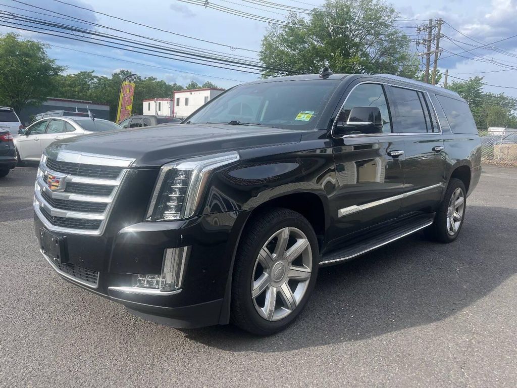 2019 CADILLAC Escalade ESV