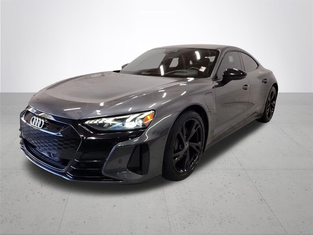 2022 Audi e-tron