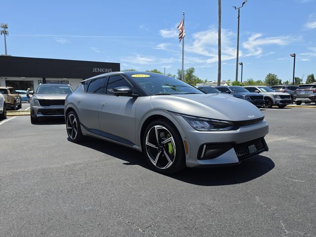2023 KIA EV6