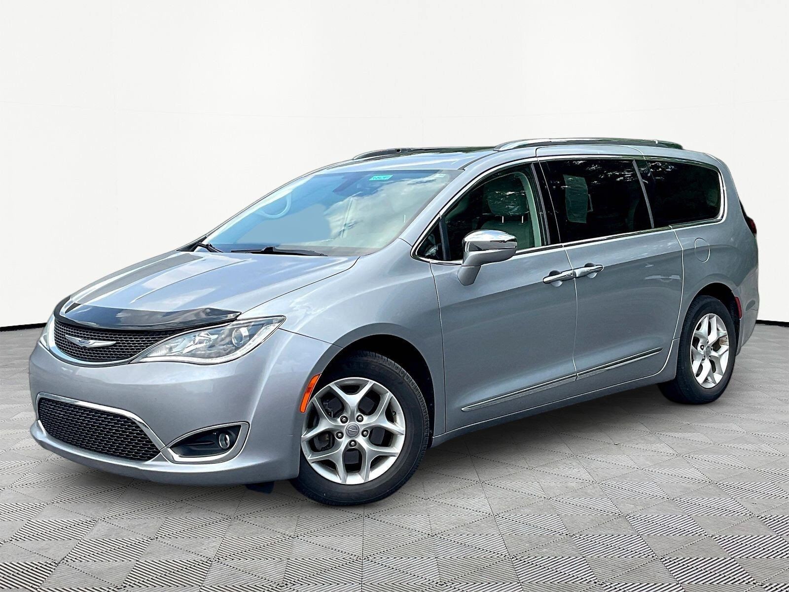 2020 CHRYSLER Pacifica