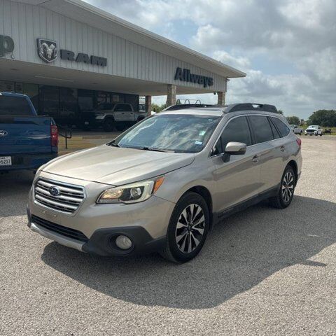 2015 SUBARU Outback