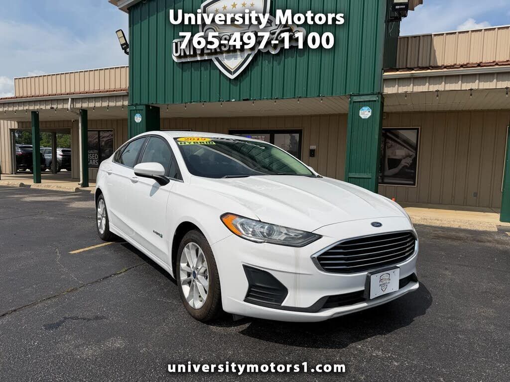 2019 FORD Fusion