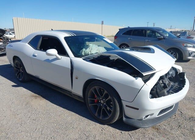 2021 DODGE Challenger