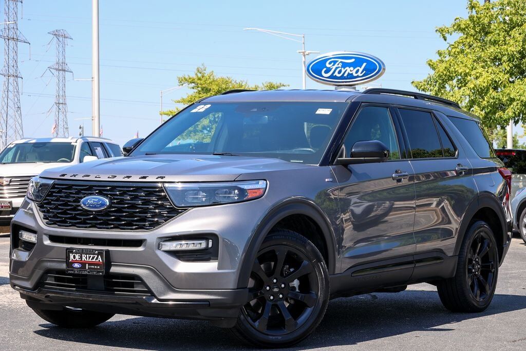 2022 FORD Explorer