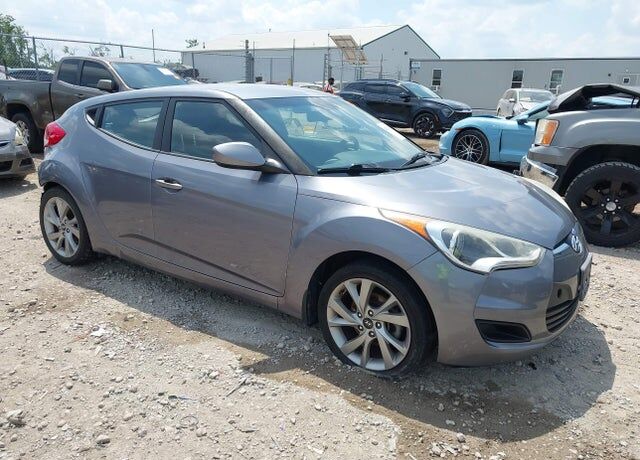 2016 HYUNDAI Veloster