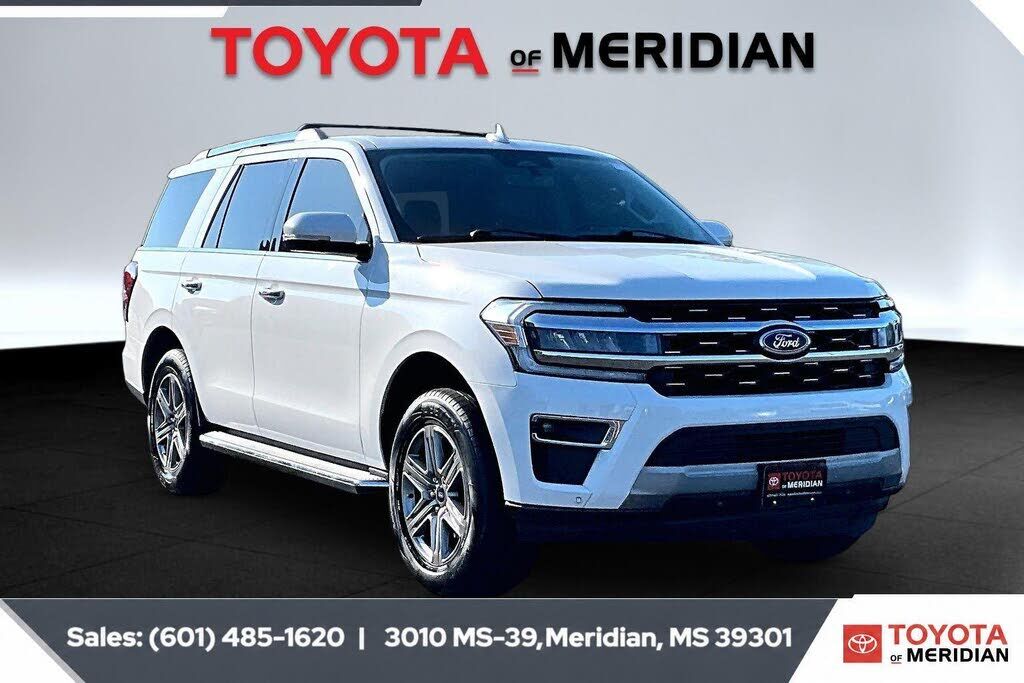 2022 FORD Expedition