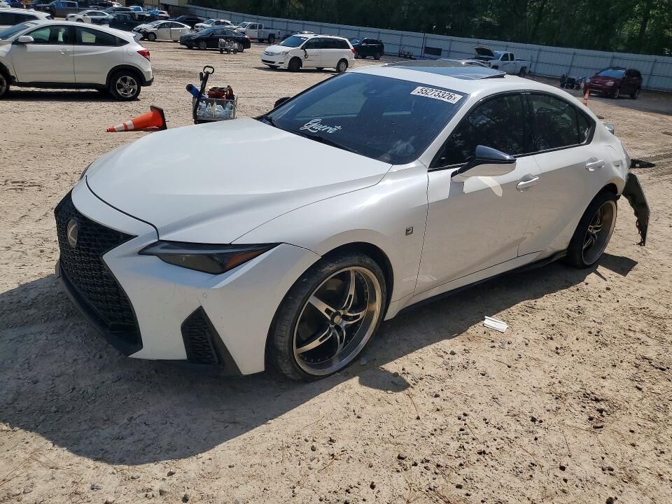 2022 LEXUS IS