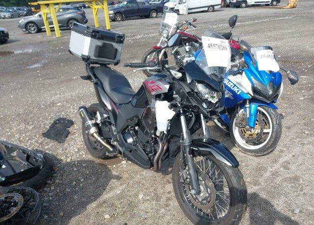 2021 KAWASAKI Versys-X 300
