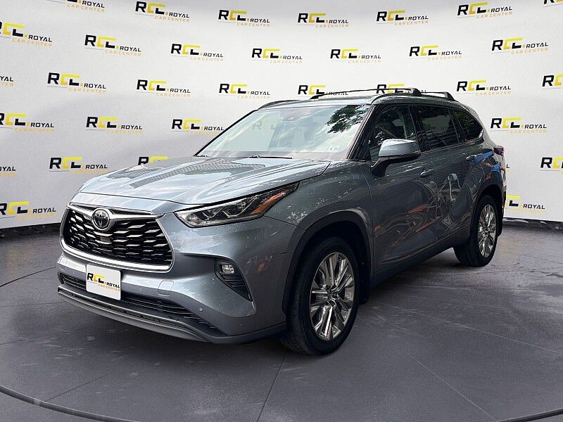 2021 TOYOTA Highlander