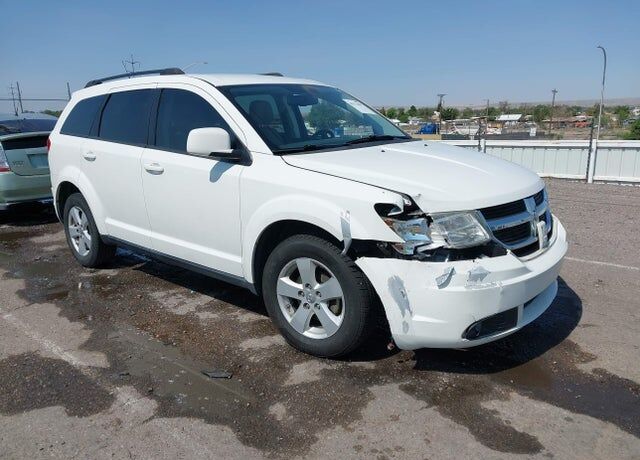 2010 DODGE Journey