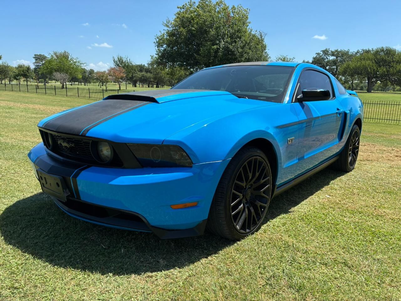 2010 FORD Mustang