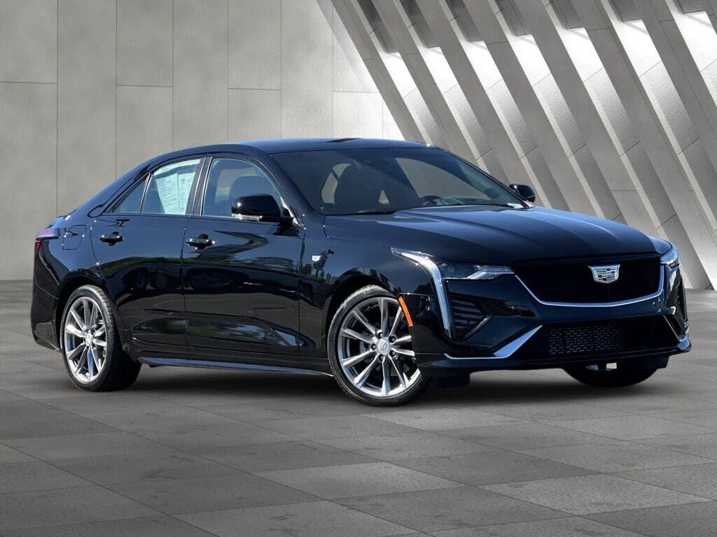 2025 CADILLAC CT4