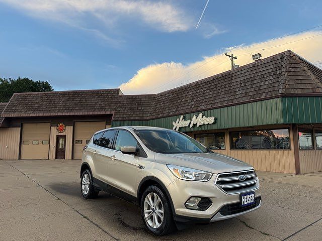2017 FORD Escape