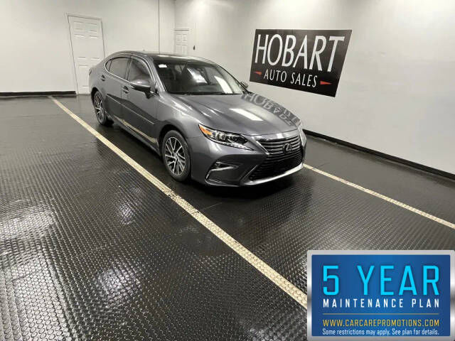 2016 LEXUS ES