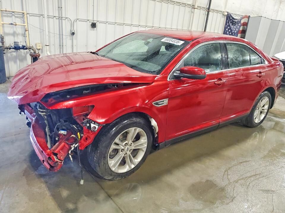 2013 FORD Taurus