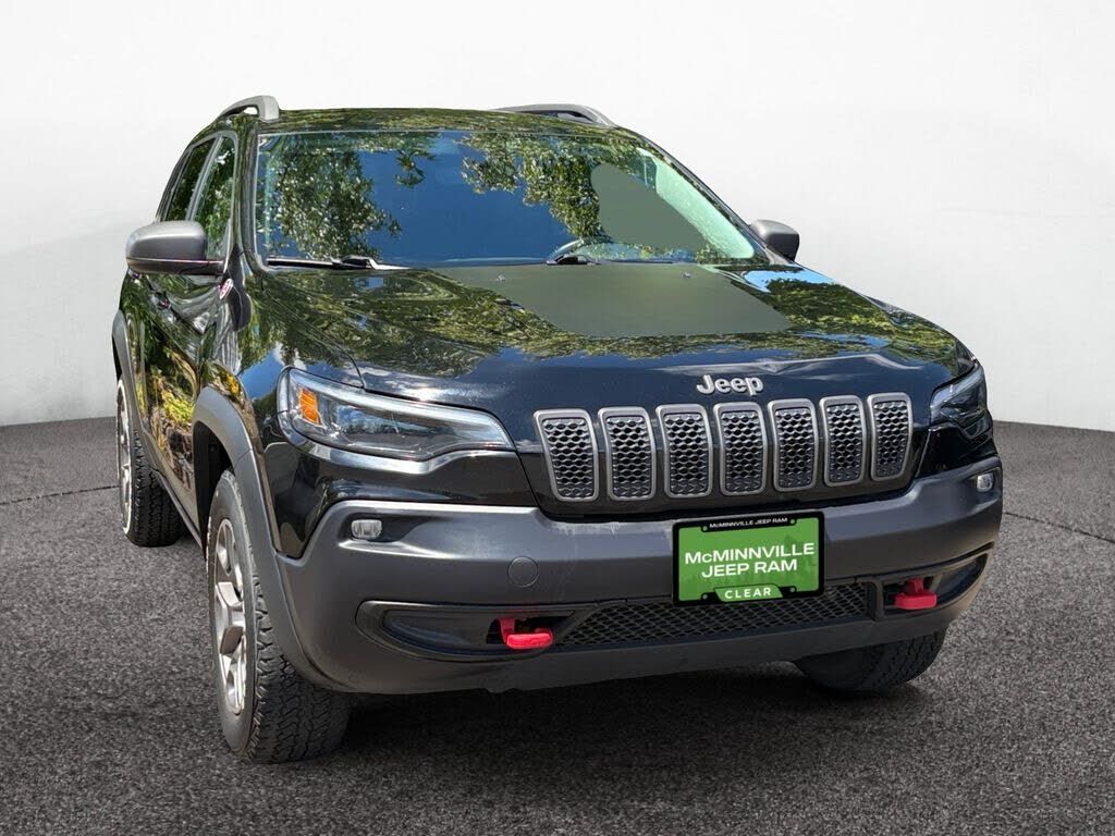 2020 JEEP Cherokee