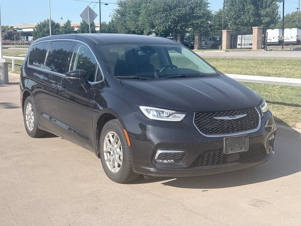 2024 CHRYSLER Pacifica