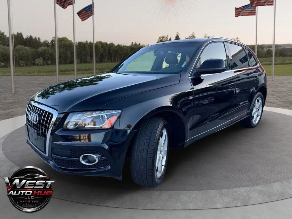 2012 AUDI Q5