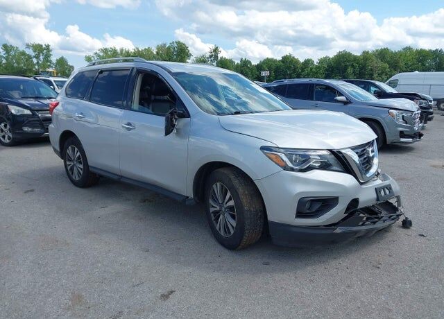 2019 NISSAN Pathfinder