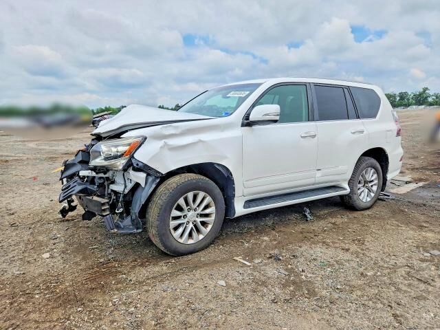 2017 LEXUS GX