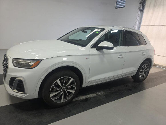 2023 AUDI Q5