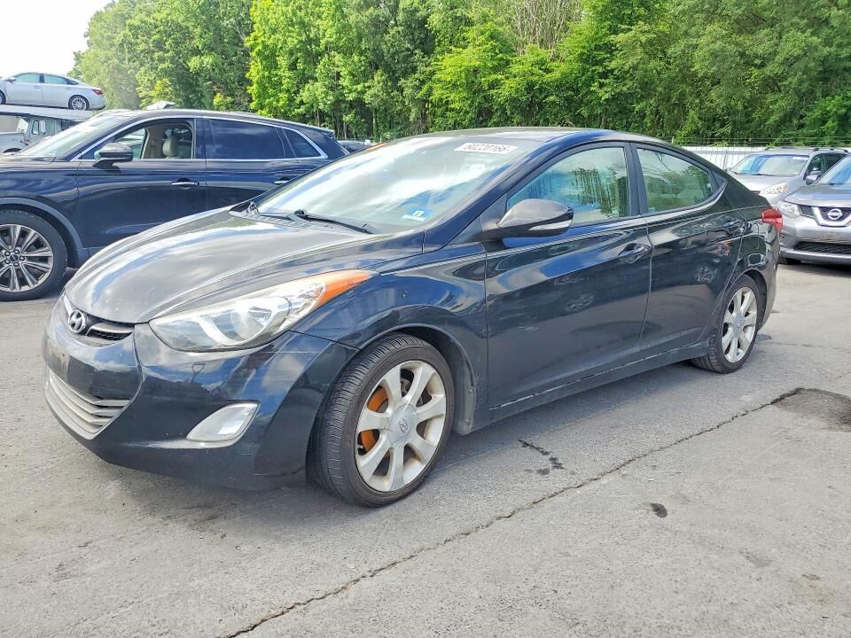 2012 HYUNDAI Elantra