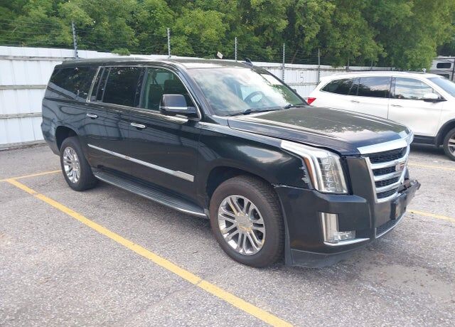 2016 CADILLAC Escalade