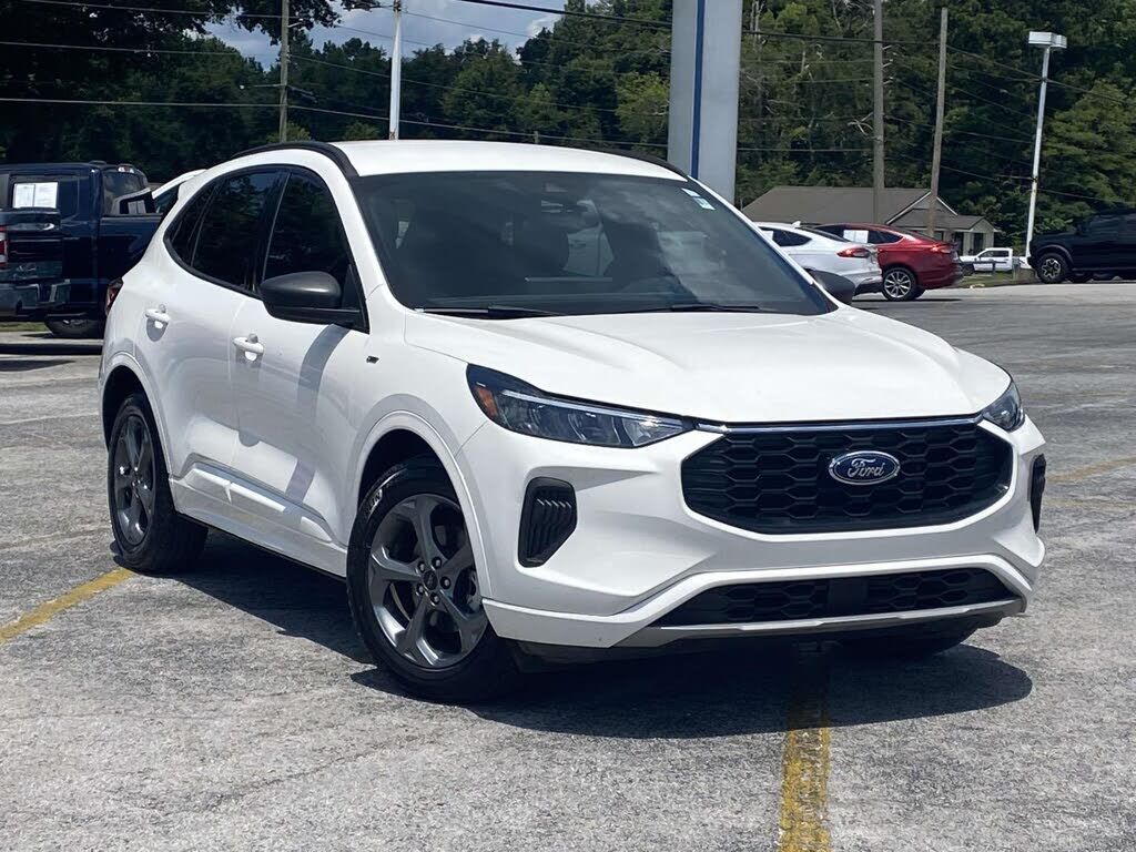 2024 FORD Escape
