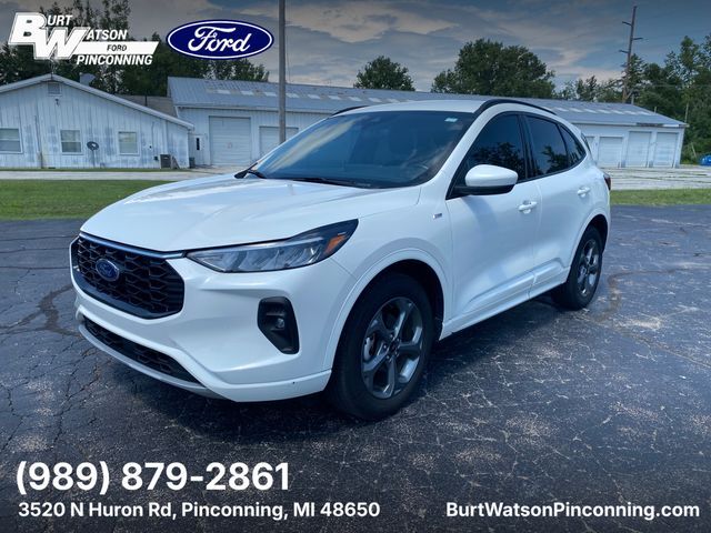 2023 FORD Escape