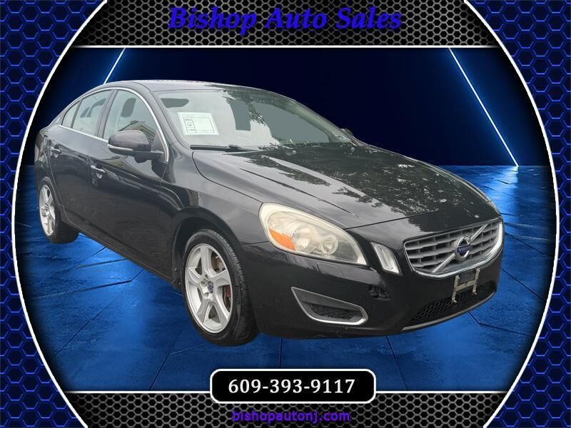 2013 VOLVO S60