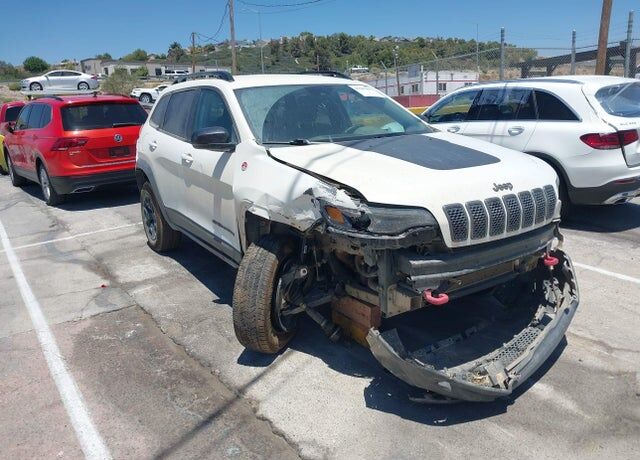 2022 JEEP Cherokee