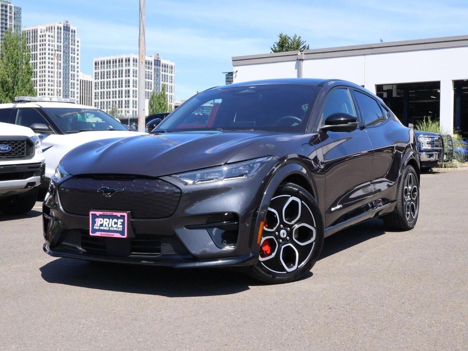 2022 FORD Mach-E