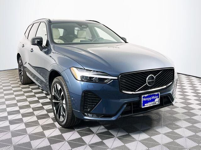 2026 VOLVO XC60