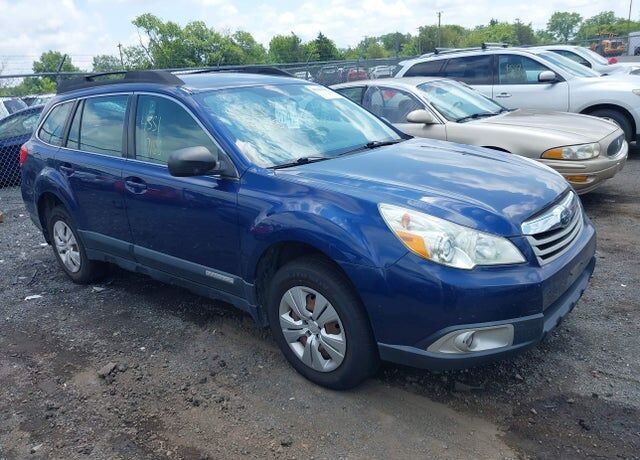 2011 SUBARU Outback