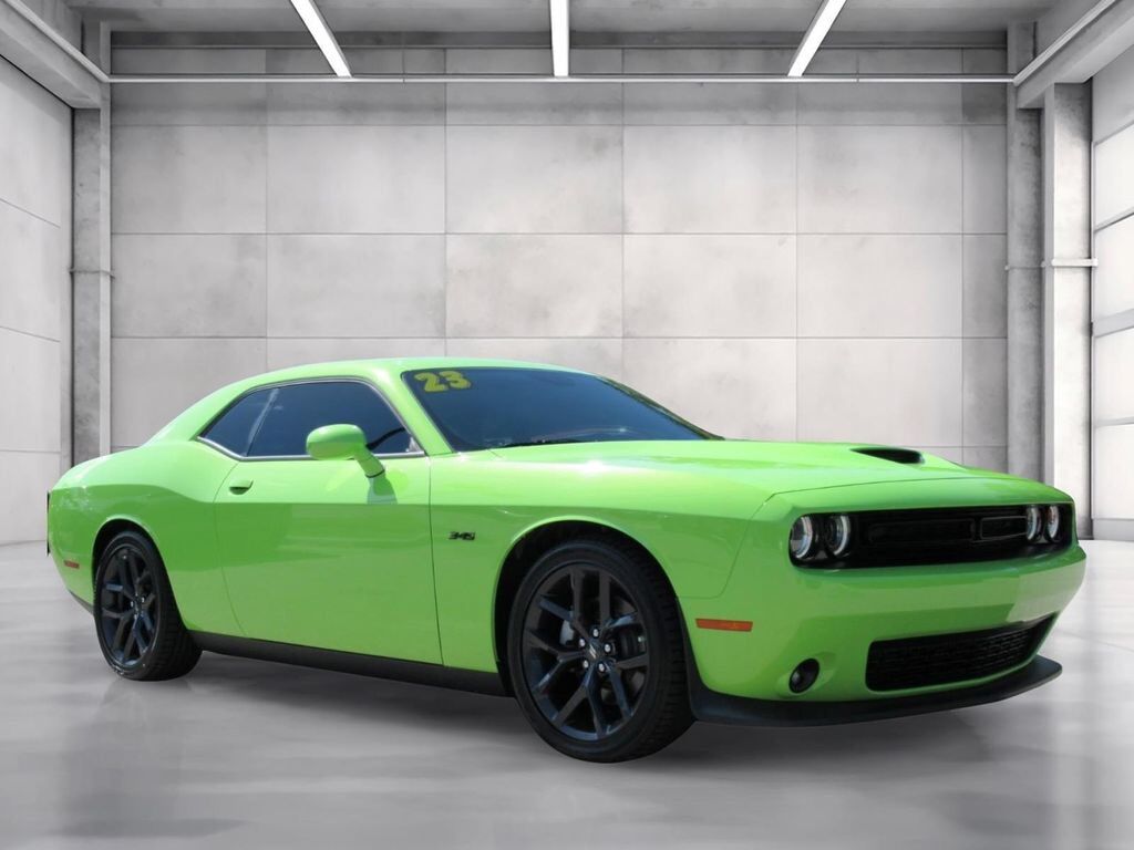 2023 DODGE Challenger