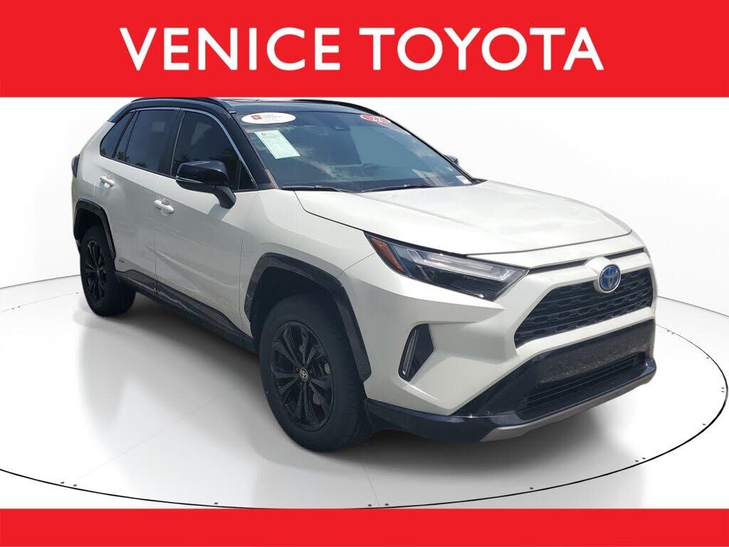 2022 TOYOTA RAV4
