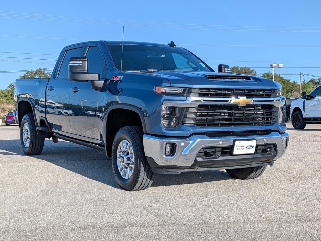 2026 CHEVROLET Silverado HD