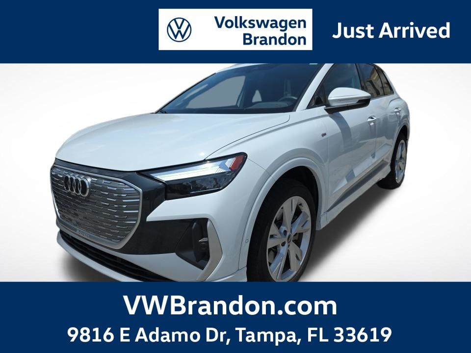2023 AUDI Q4