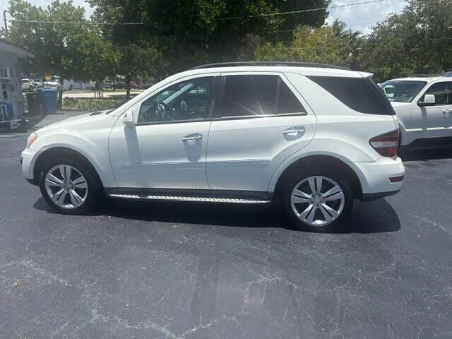 2009 MERCEDES-BENZ M-Class