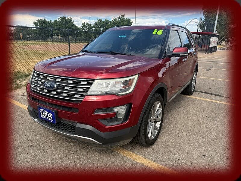 2016 FORD Explorer