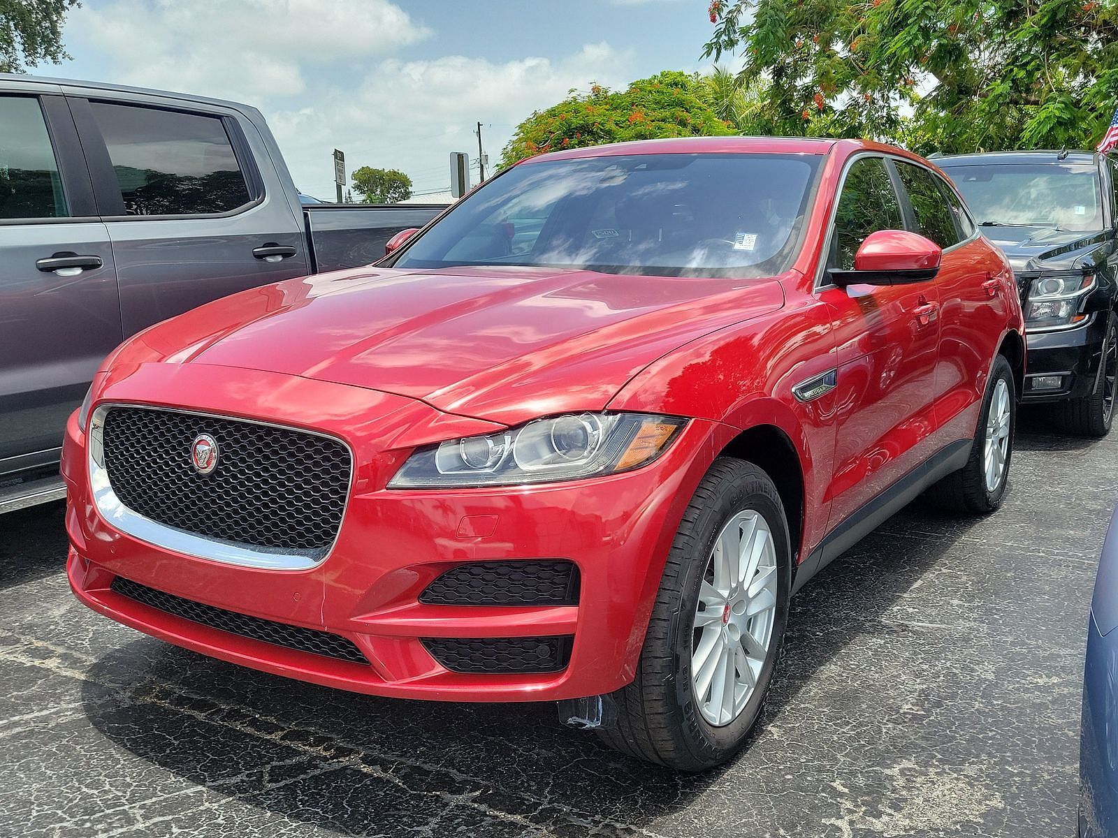 2017 JAGUAR F-Pace