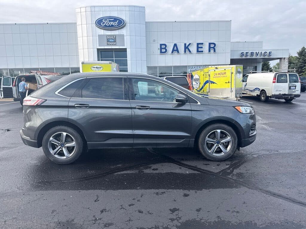 2020 FORD Edge