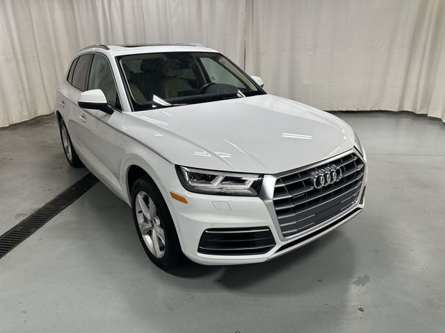 2020 AUDI Q5
