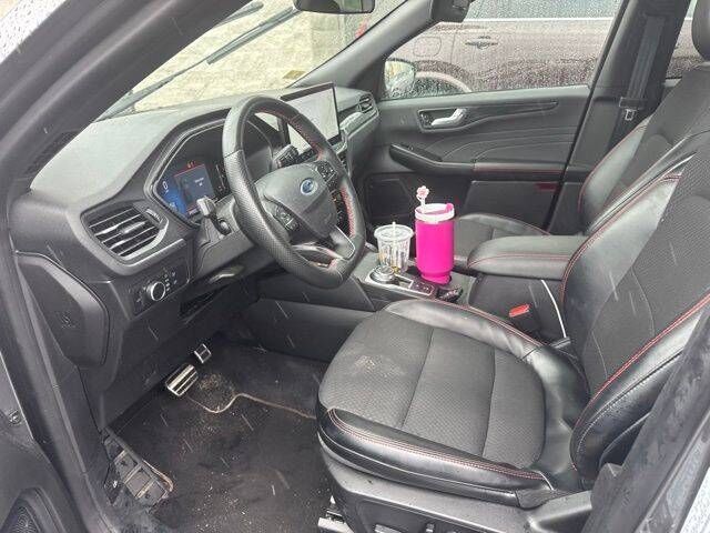 2023 FORD Escape