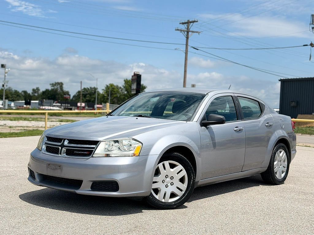 2014 DODGE Avenger