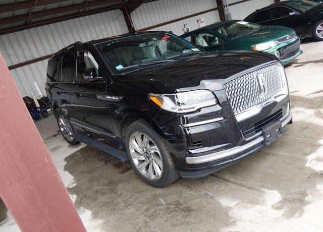 2024 LINCOLN Navigator