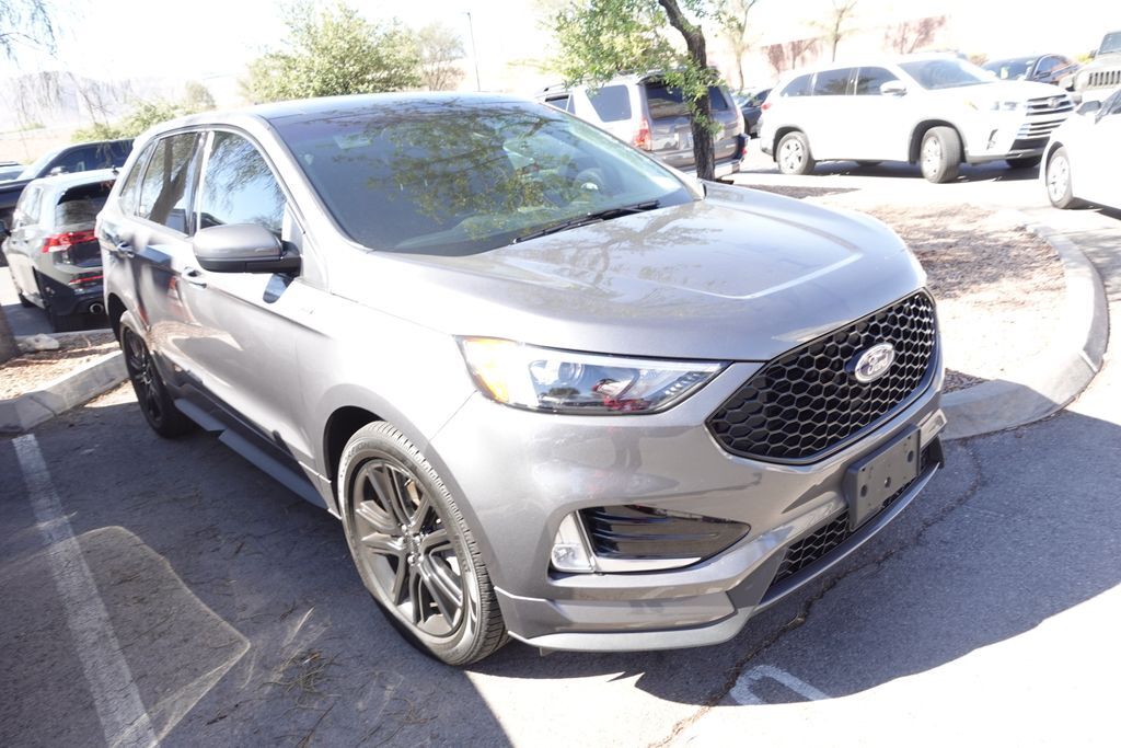 2022 FORD Edge