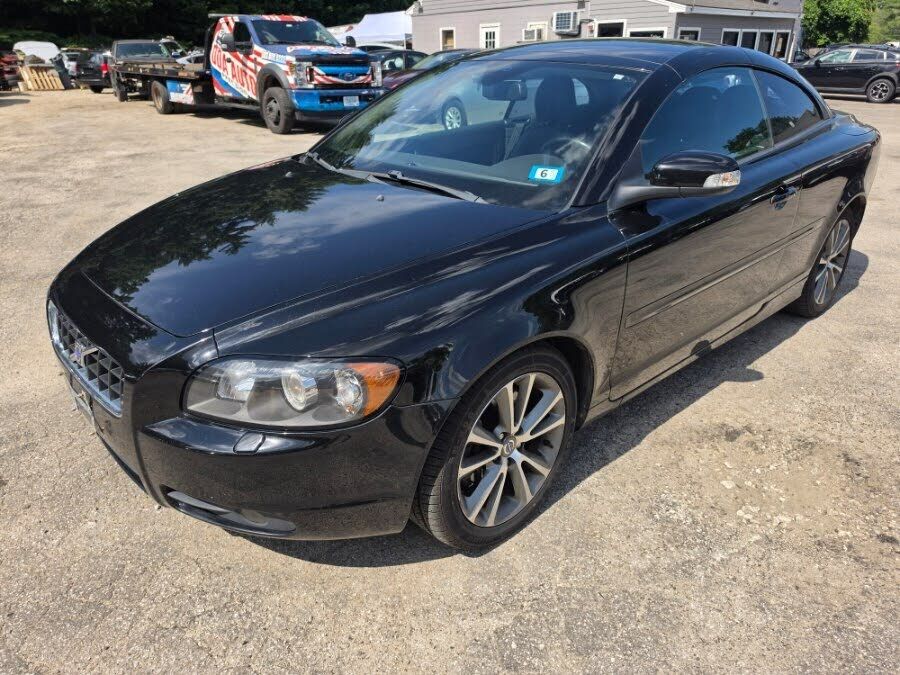 2010 VOLVO C70