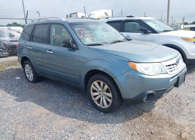 2011 SUBARU Forester